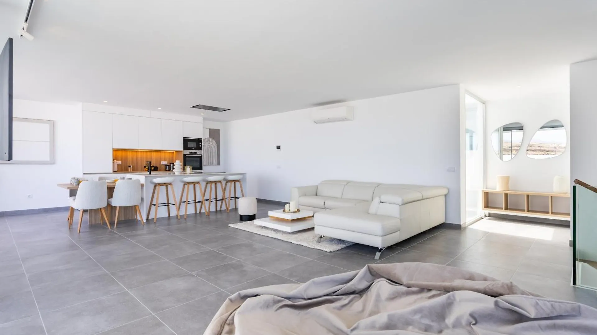Sybaris Villa 09 By Smart Holiday 阿德耶